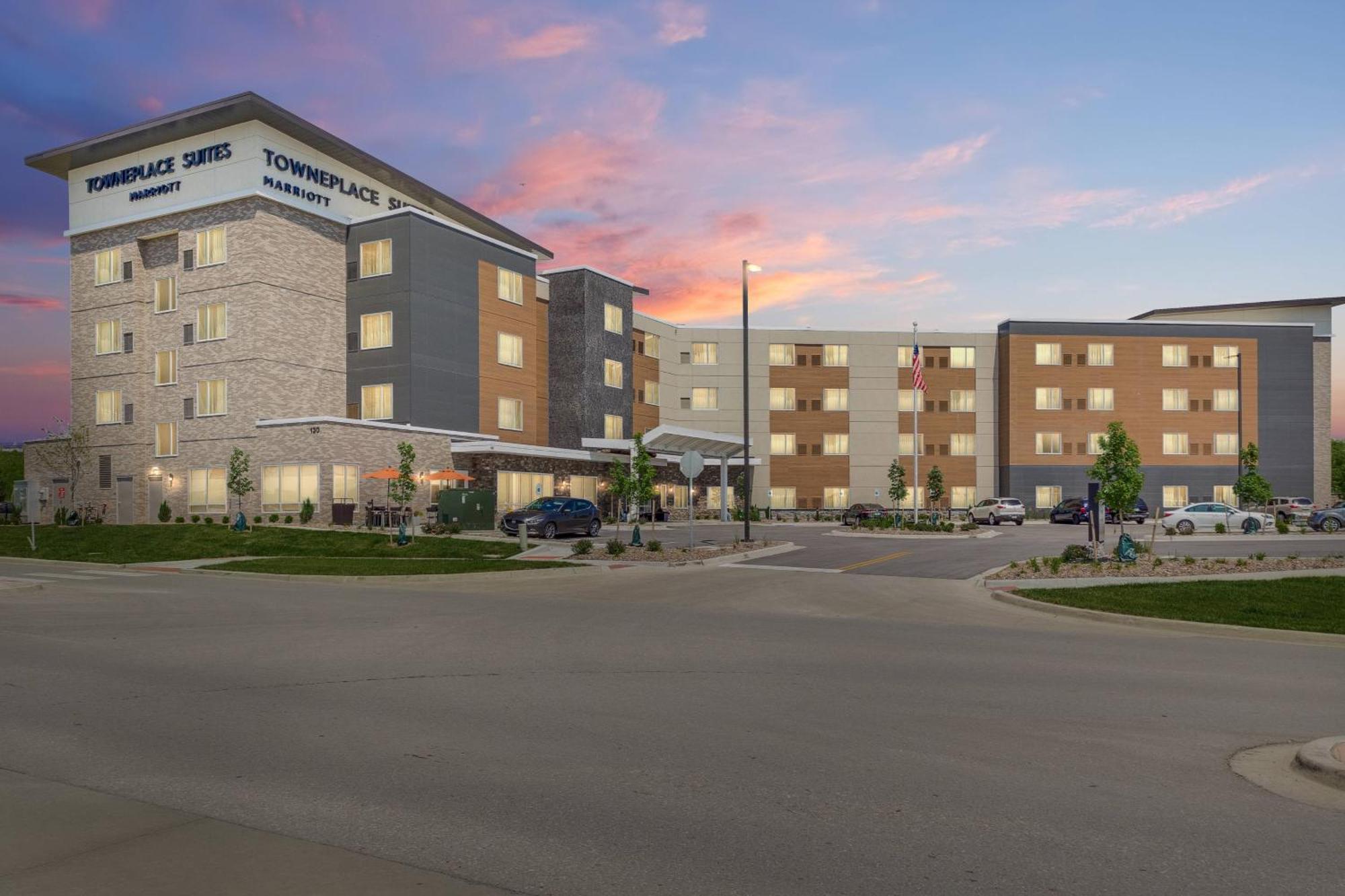 Towneplace Suites By Marriott Kansas City ליברטי מראה חיצוני תמונה